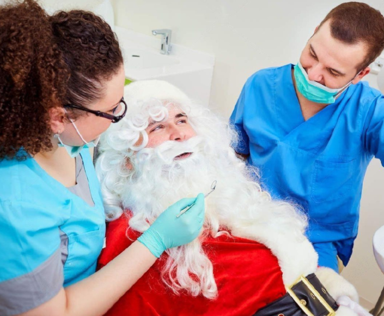 feste natale igiene orale denti studio Dentistico Eramo labaro